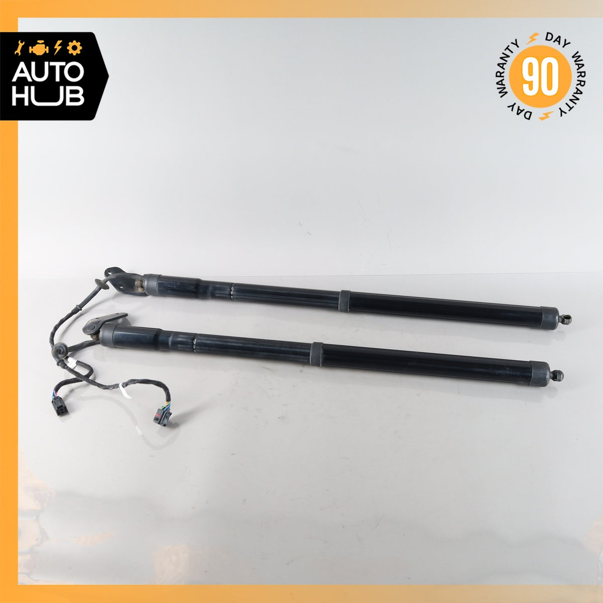 11-14 Porsche Cayenne 958 Left & Right Trunk Lid Lift Support Strut Set OEM - photo 2