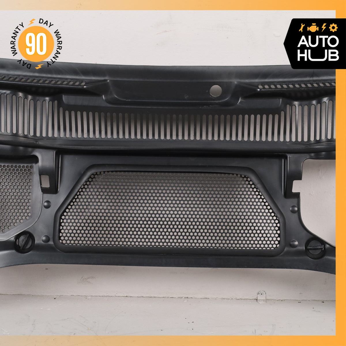 03-13 Bentley Continental GTC GT Front Windshield Cowl Panel Trim Cover OEM 43k - photo 4
