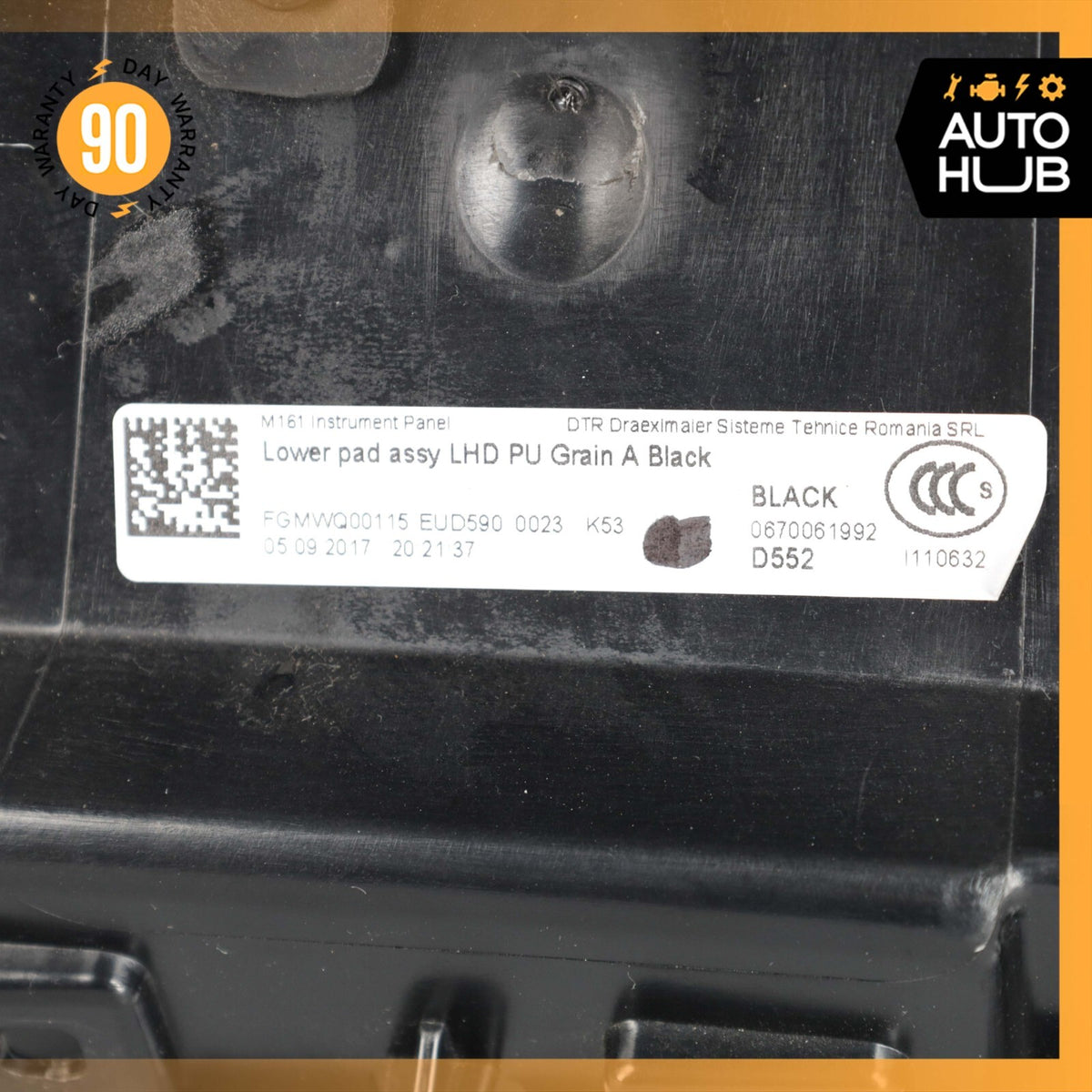 17-20 Maserati Levante M161 Dashboard Dash Left Under Seat Knee Panel OEM 73k - photo 15