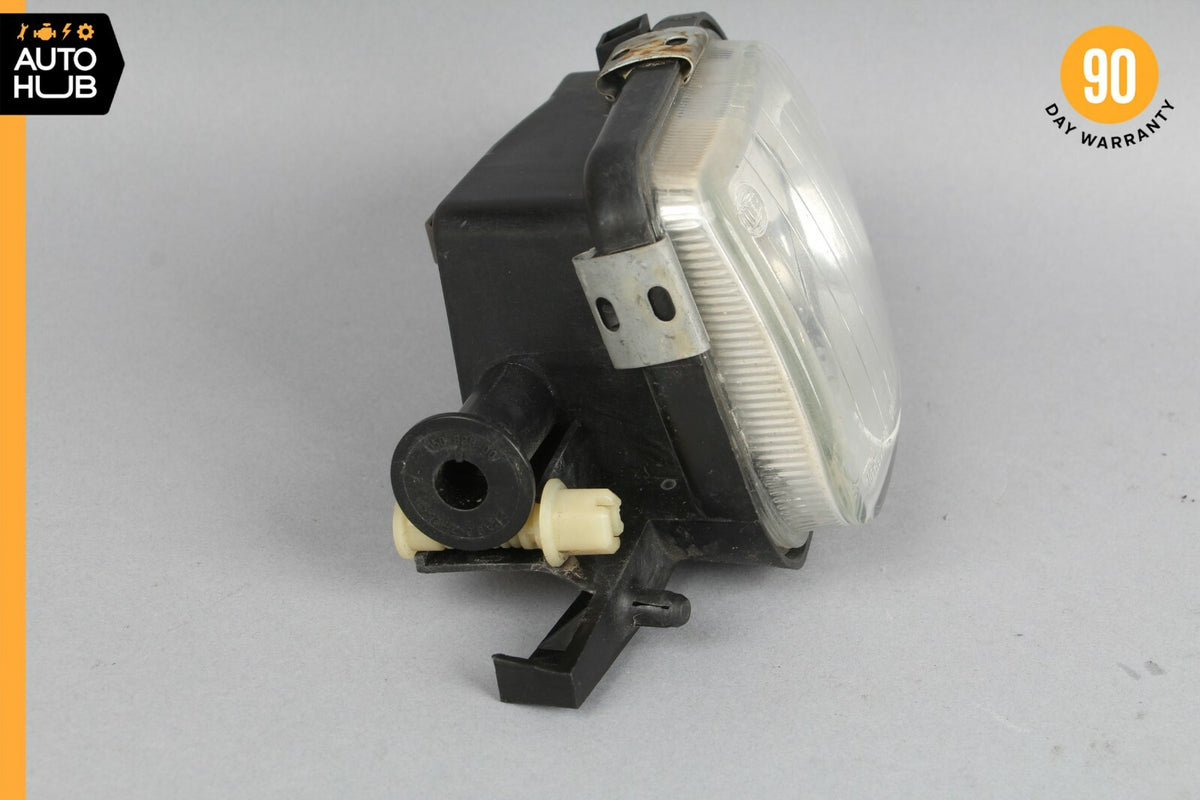 03-06 Mercedes R230 SL500 SL600 Right Passenger Side Fog Light Lamp OEM 82k - photo 3