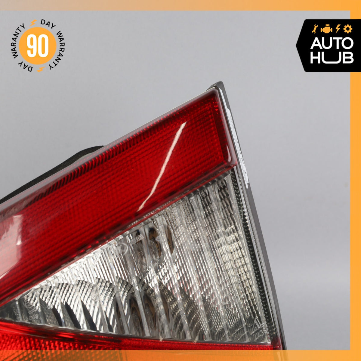 13-19 Maserati GranTurismo S M145 Right Side Inner Tail Light Lamp OEM 11k - photo 4