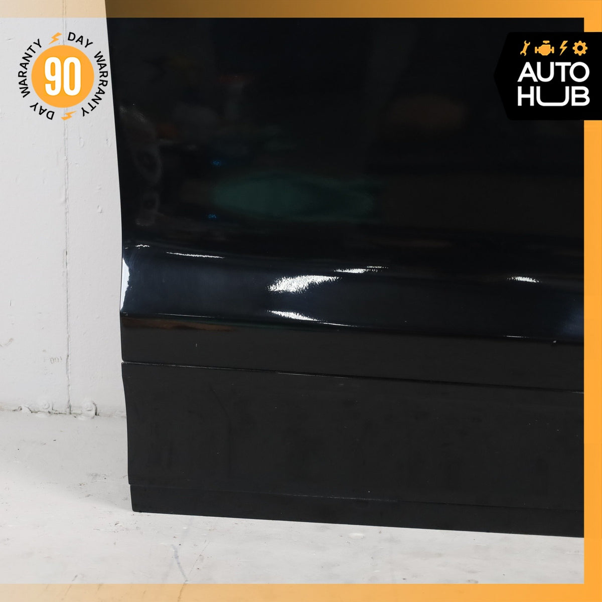 15-25 Porsche Macan 95B Front Right Passenger Side Door Shell Black OEM 74k - photo 7