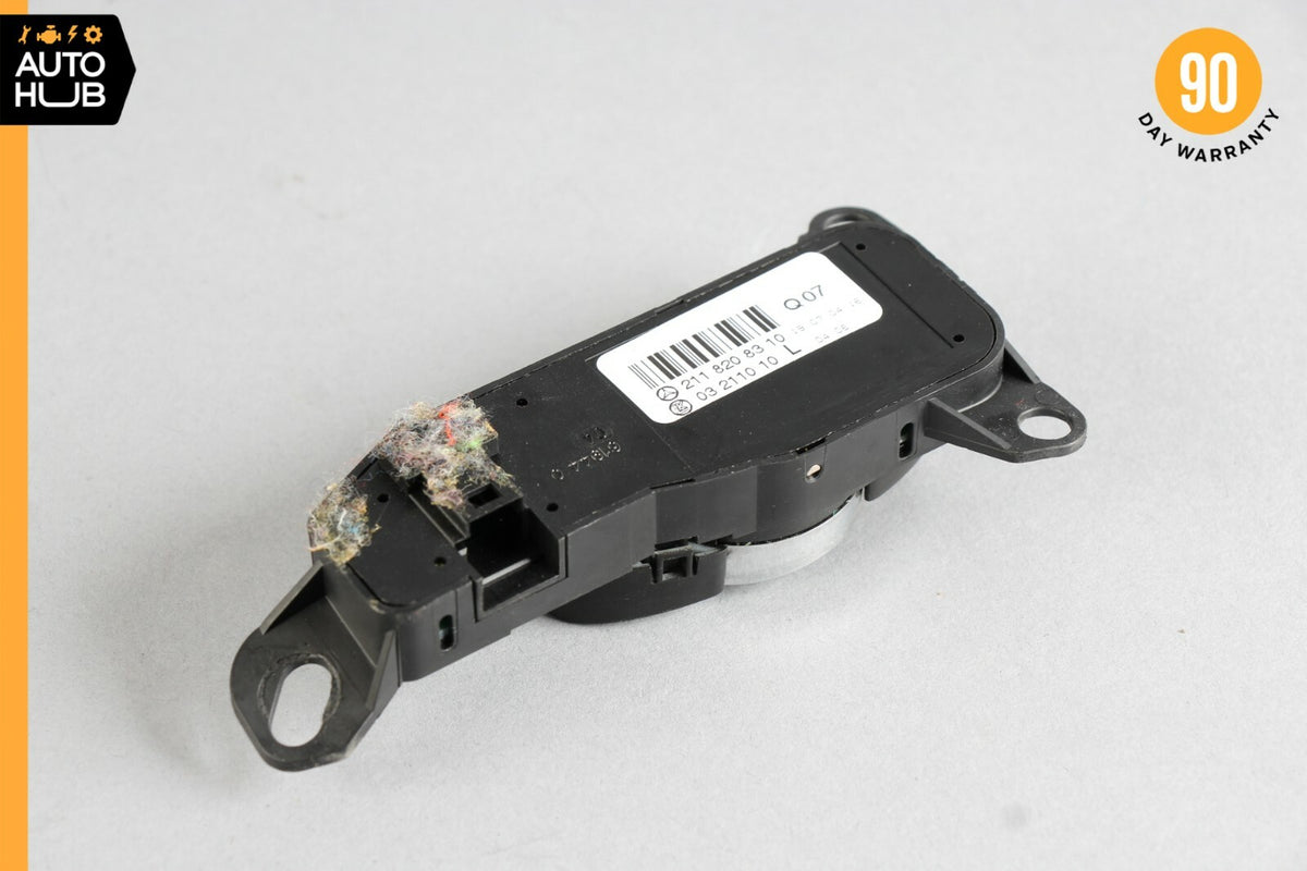 03-11 Mercedes W211 E320 CLS500 Door Mirror Control Switch 2118208310 OEM - photo 5