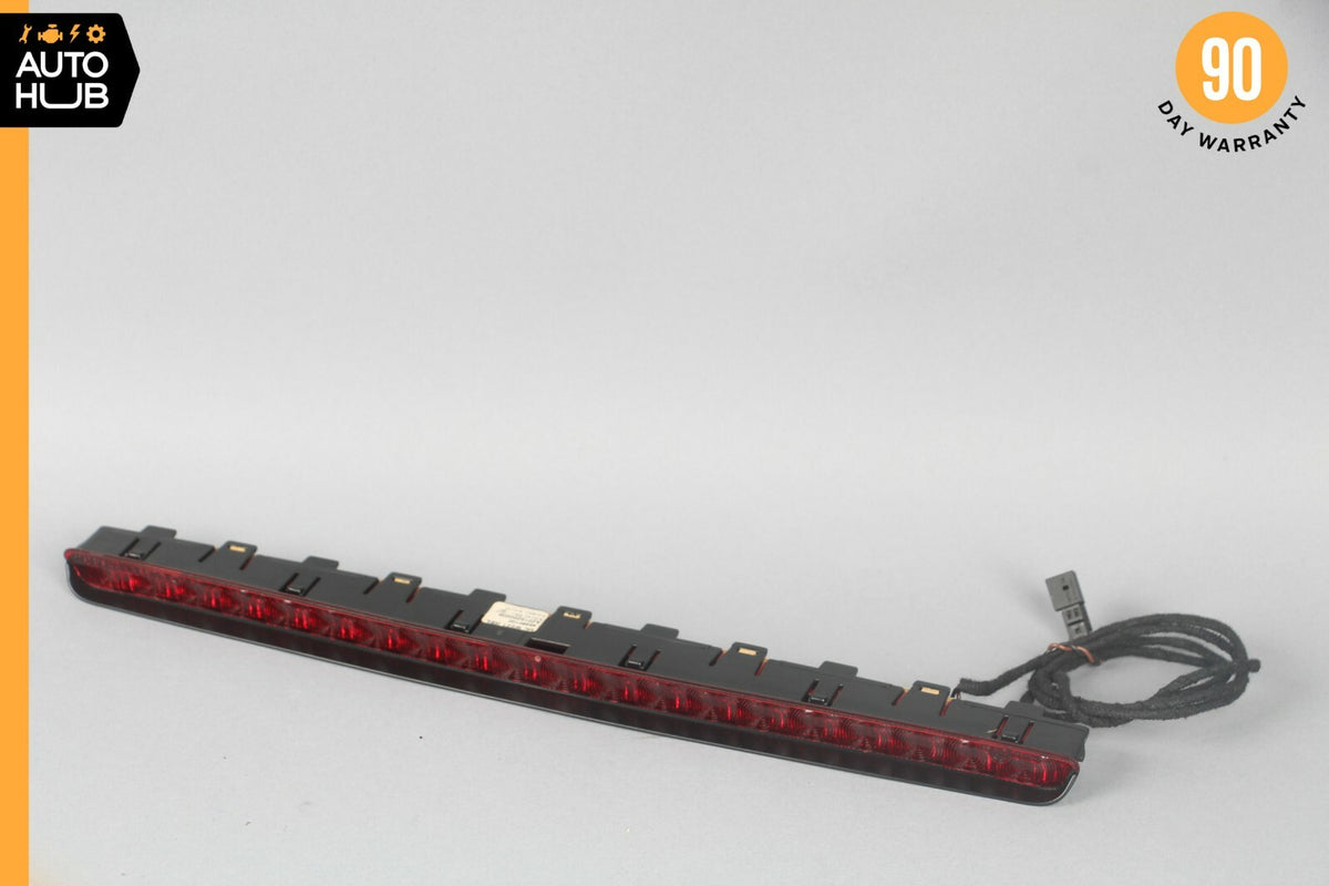 07-14 Mercedes W216 CL63 AMG S550 Rear 3RD Third Brake Stop Light Black OEM - photo 1