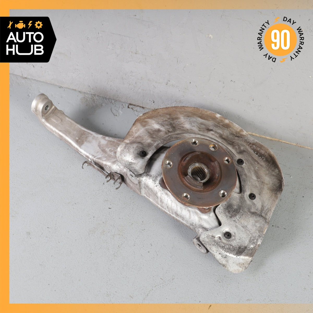 11-18 Porsche Cayenne 958 Front Left Knuckle Spindle 7P0615311B OEM - photo 1