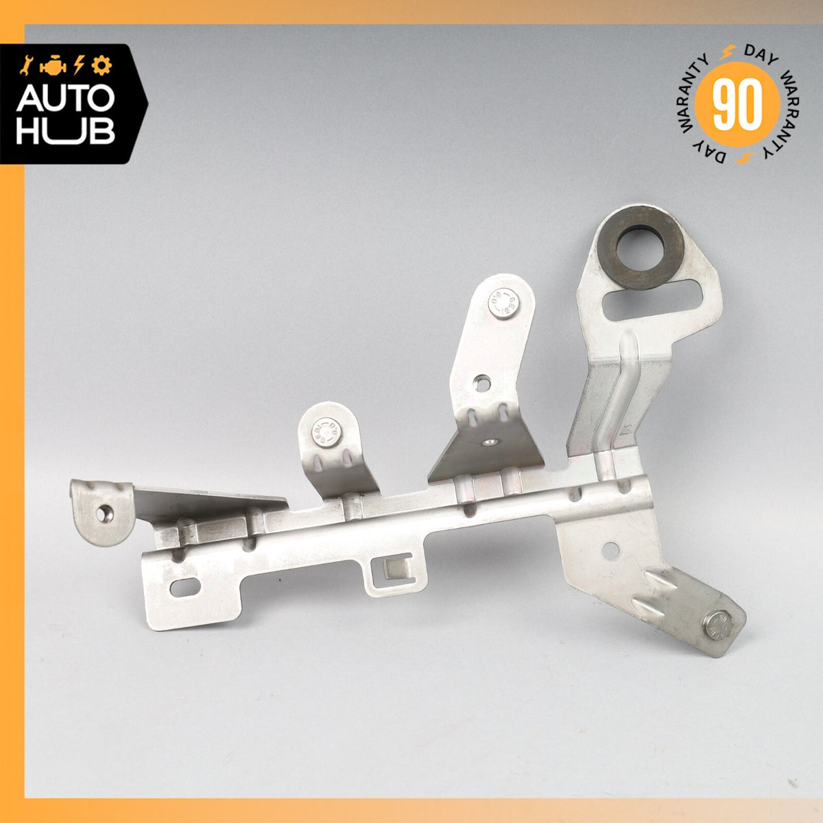 Porsche Cayenne 958 Auxiliary Water Coolant Pump Support Bracket 7P0142231G OEM - photo 6