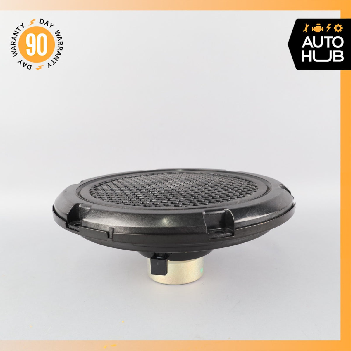 17-24 Maserati Levante M161 Rear Subwoofer Sub Woofer Speaker 670100017 OEM 35k - photo 11