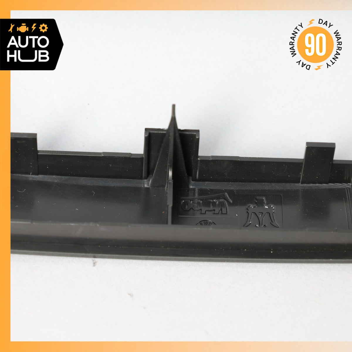 Maserati Quattroporte M156 Rear Center Console Trim OEM - photo 7
