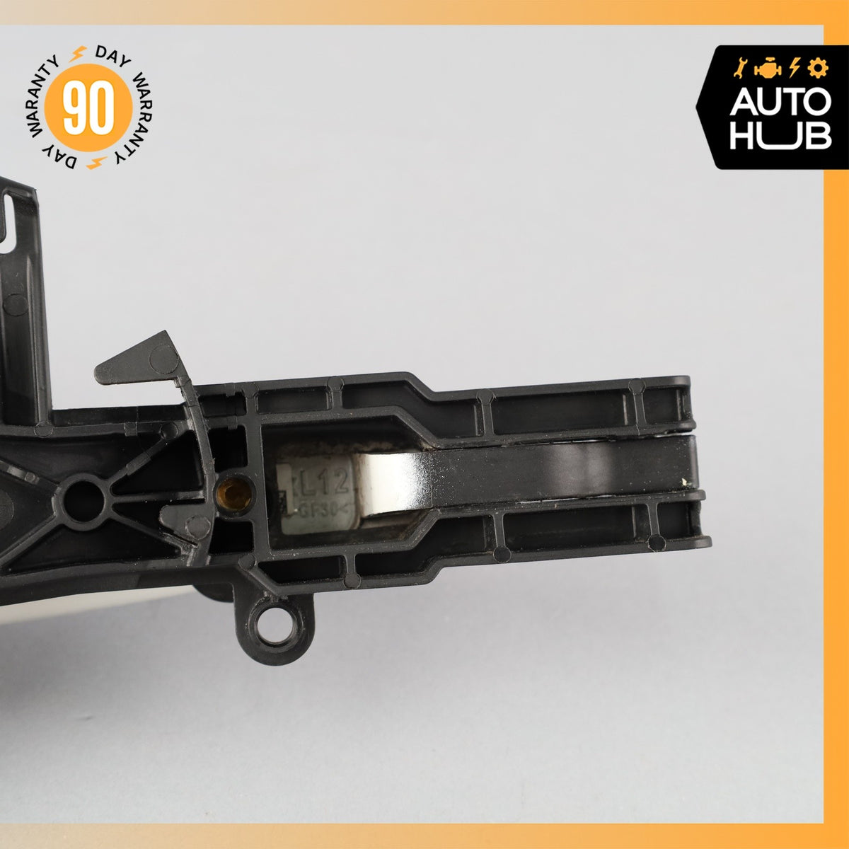08-13 BMW E88 128i 135i Left Driver Side Exterior Door Handle OEM - photo 8
