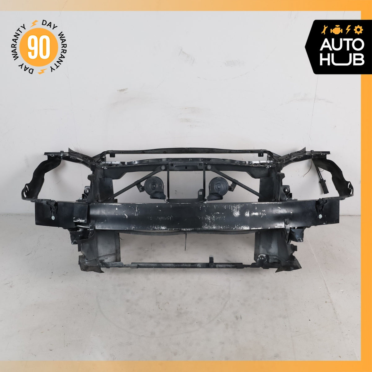 Mercedes R230 SL500 SL550 Front Reinforcement Bar Upper Radiator Support Clip - photo 1