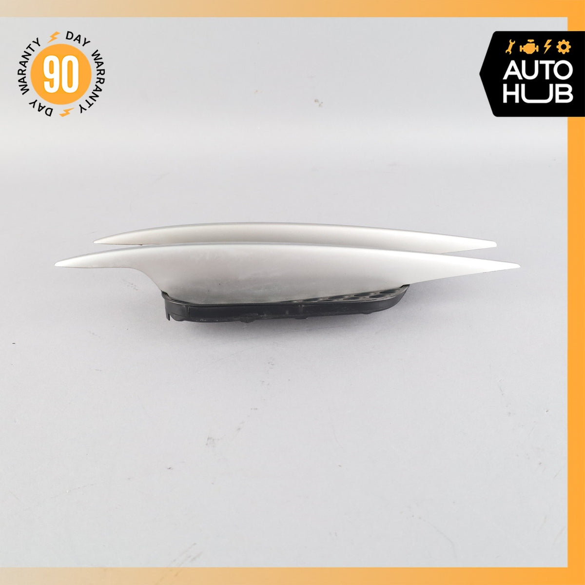 03-08 Mercedes R230 SL500 SL55 AMG SL550 Fender Grill Grille Vent Right Side OEM - photo 9