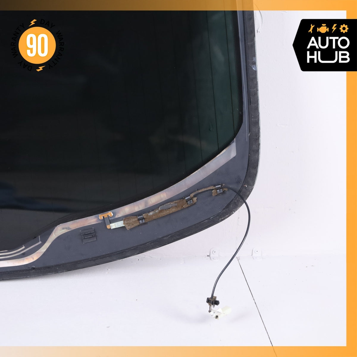 14-24 Maserati Ghibli M157 Rear Windshield Wind Shield Back Glass OEM - photo 16