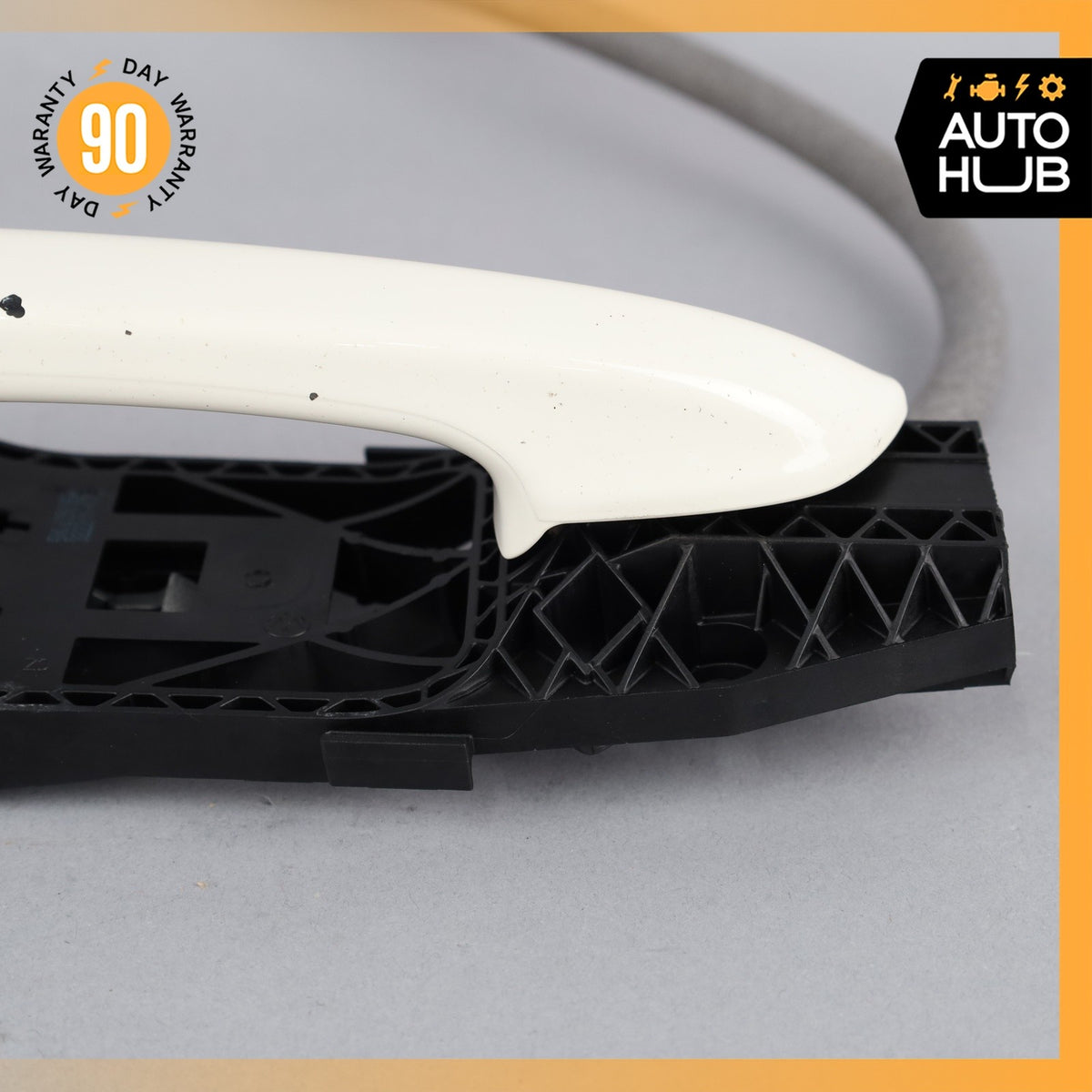 11-18 Porsche Cayenne 958 Front or Rear Right Exterior Door Handle White OEM - photo 5