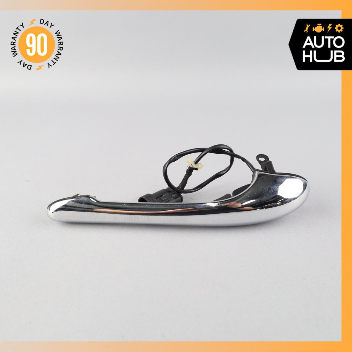 08-19 Maserati GranTurismo M145 Front Left Side Door Handle Chrome OEM - photo 1