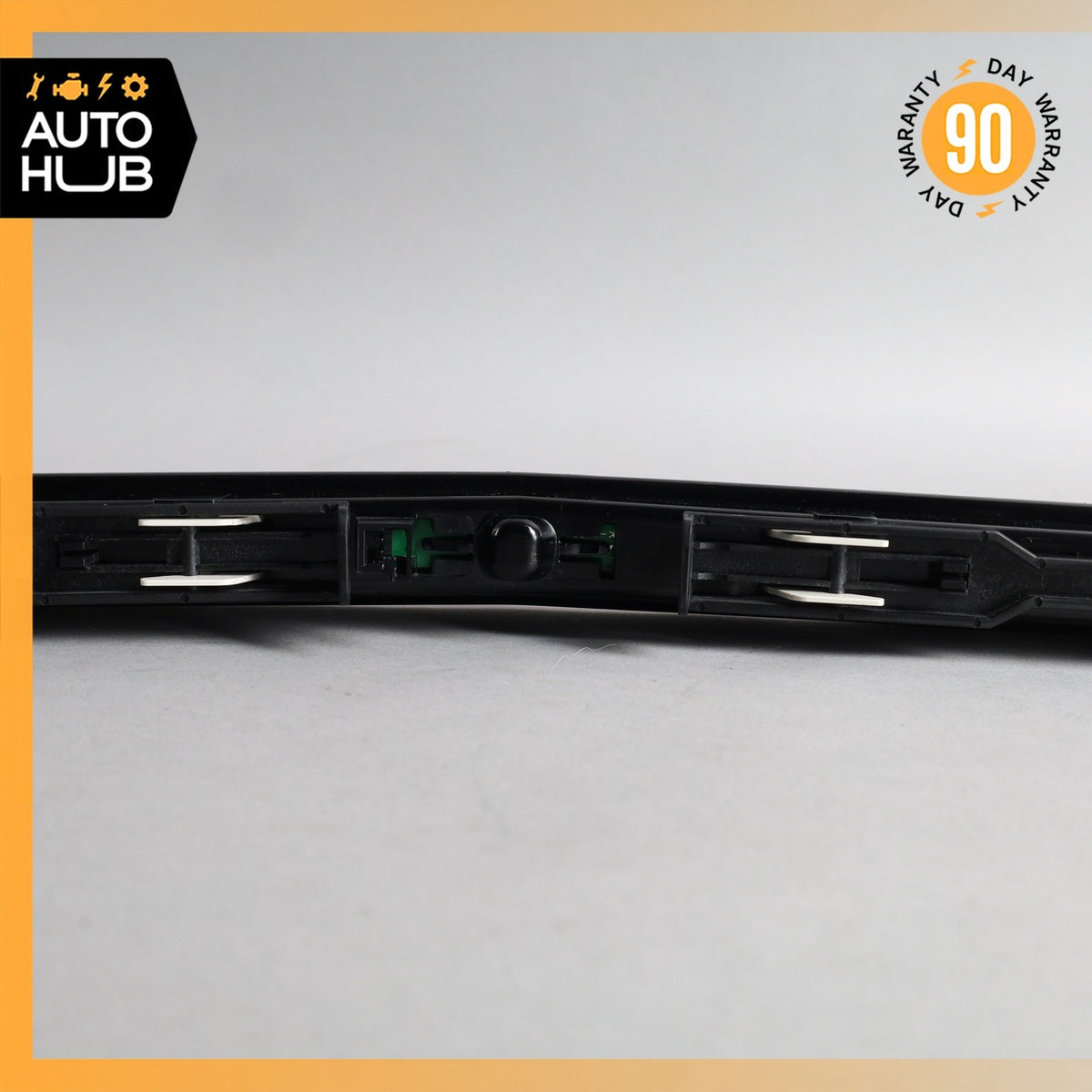 10-17 Mercedes W207 E350 E400 Trunk 3rd Third Brake Stop Light Lamp OEM 69k - photo 10