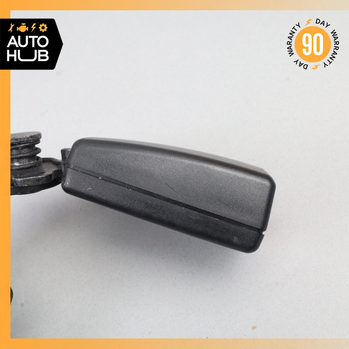 17-20 Mercedes W213 E300 E350 E63 AMG Rear Left Driver Seatbelt Buckle OEM - photo 3