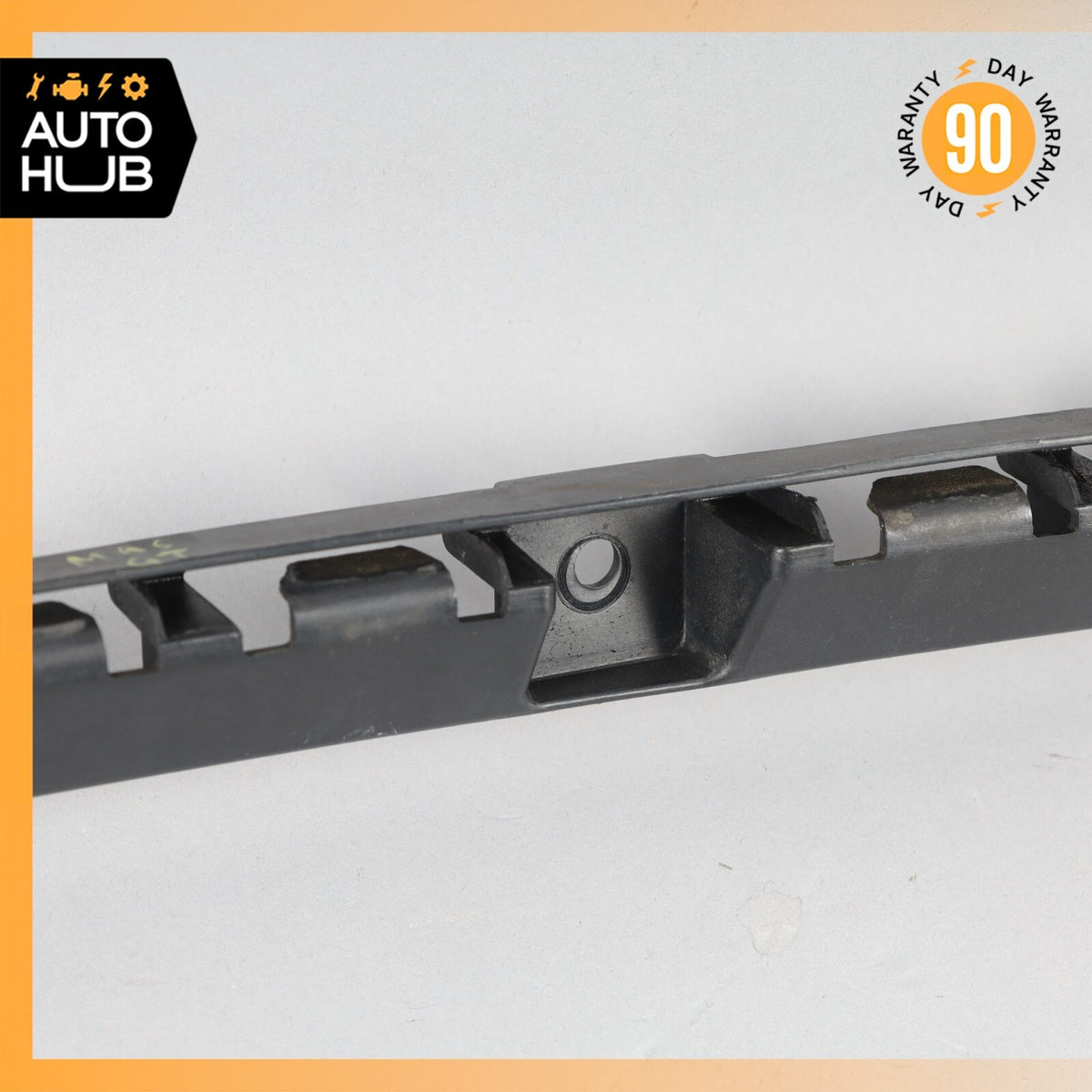 08-18 Maserati GranTurismo M145 Left Side Rocker Panel Side Skirt Bracket OEM - photo 5