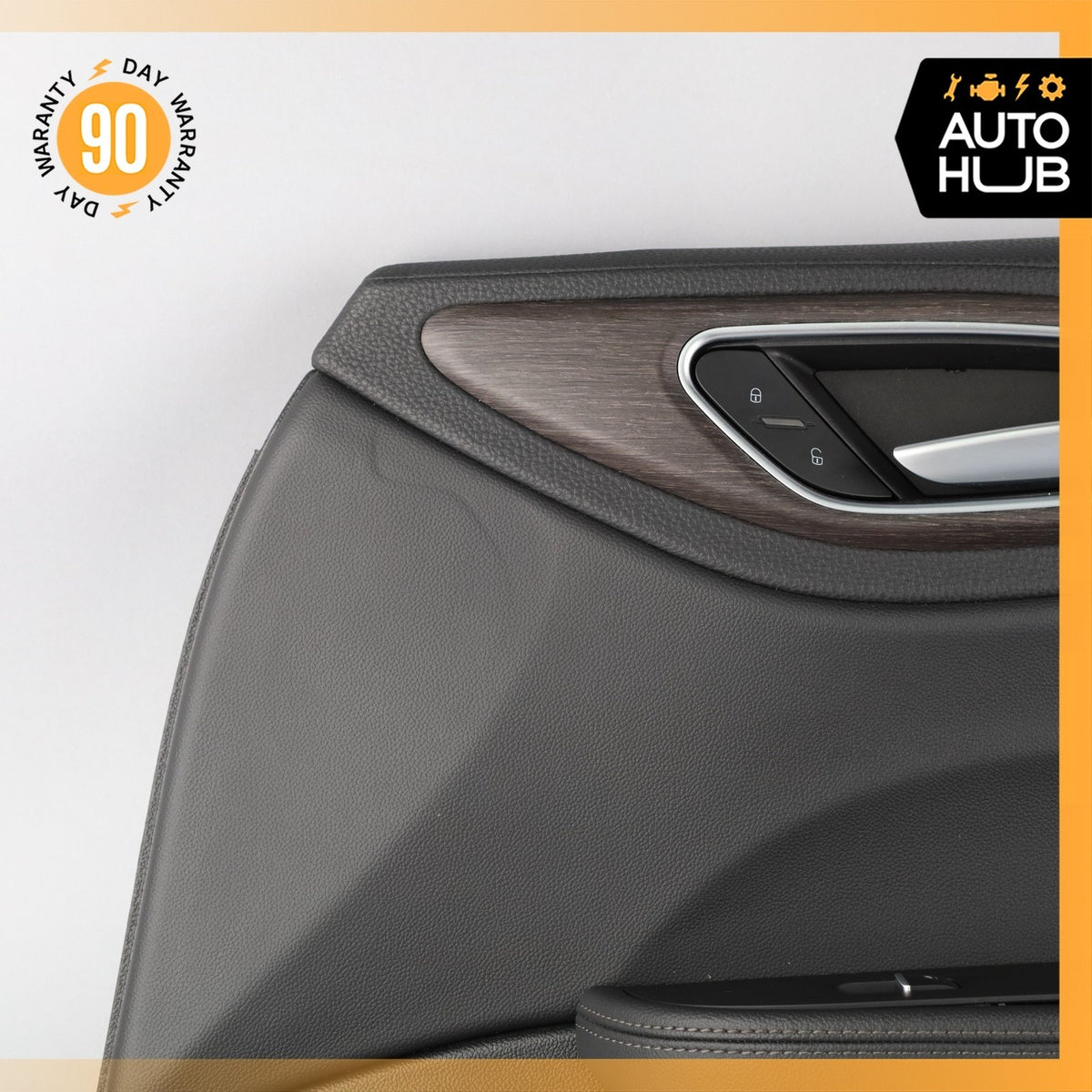 17-24 Alfa Romeo 952 Giulia Front Right Side Interior Door Panel OEM 49k - photo 3