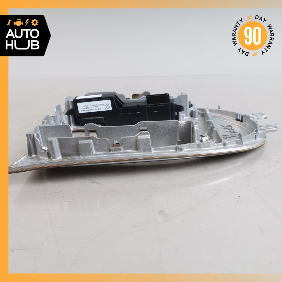 07-09 Mercedes W211 E350 E550 Cover 2116808636 OEM - photo 10