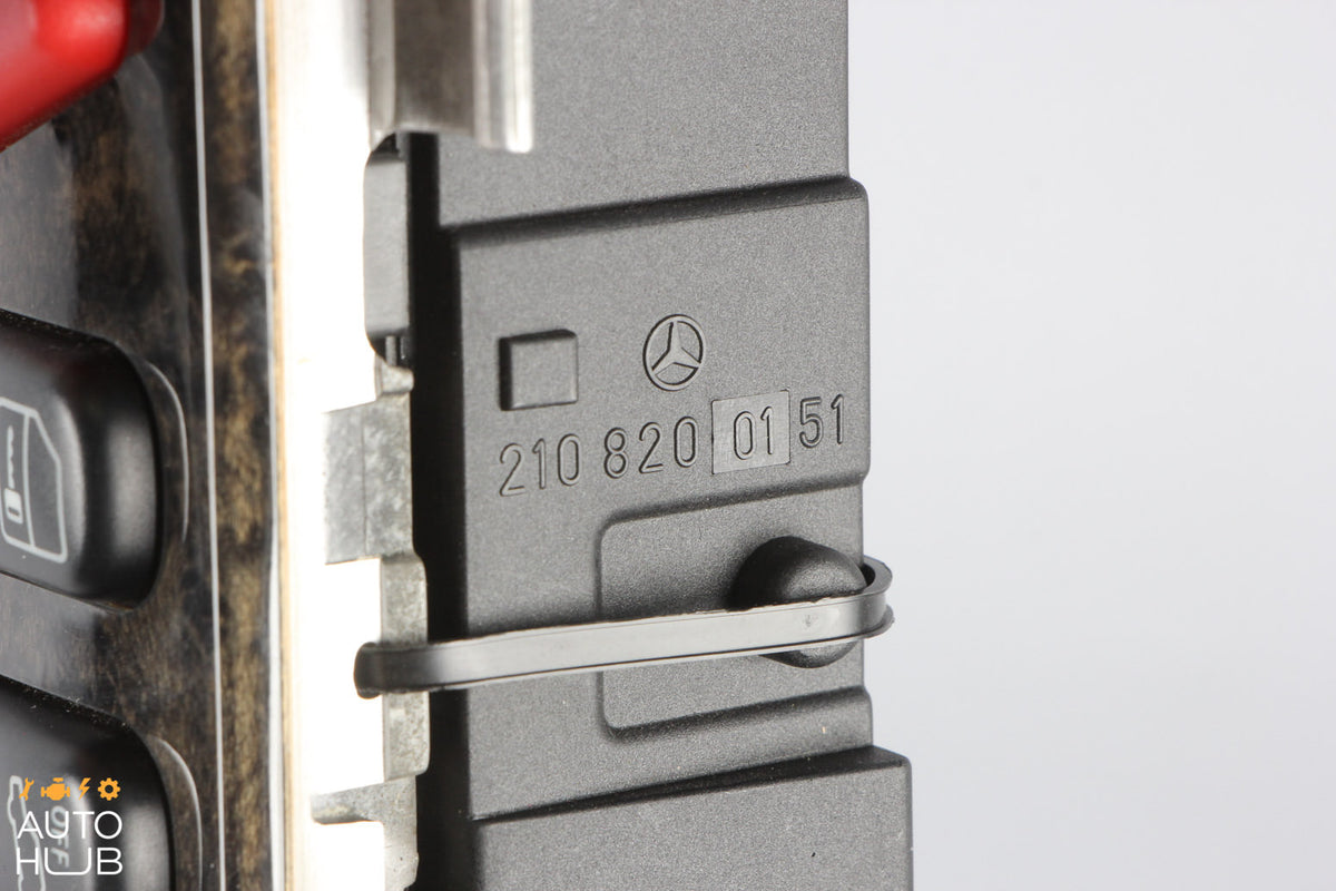 98-02 Mercedes W208 CLK320 CLK430 Center Console Dashboard Control Panel OEM - photo 11