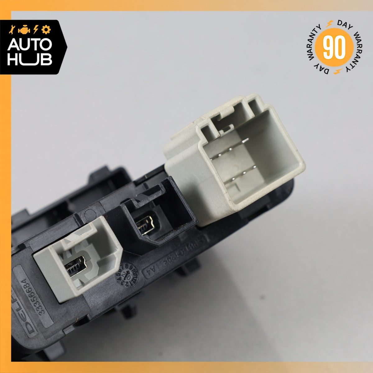 17-23 Alfa Romeo 949 Stelvio Center Console USB AUX Jack Adapter Socket OEM 71k - photo 6