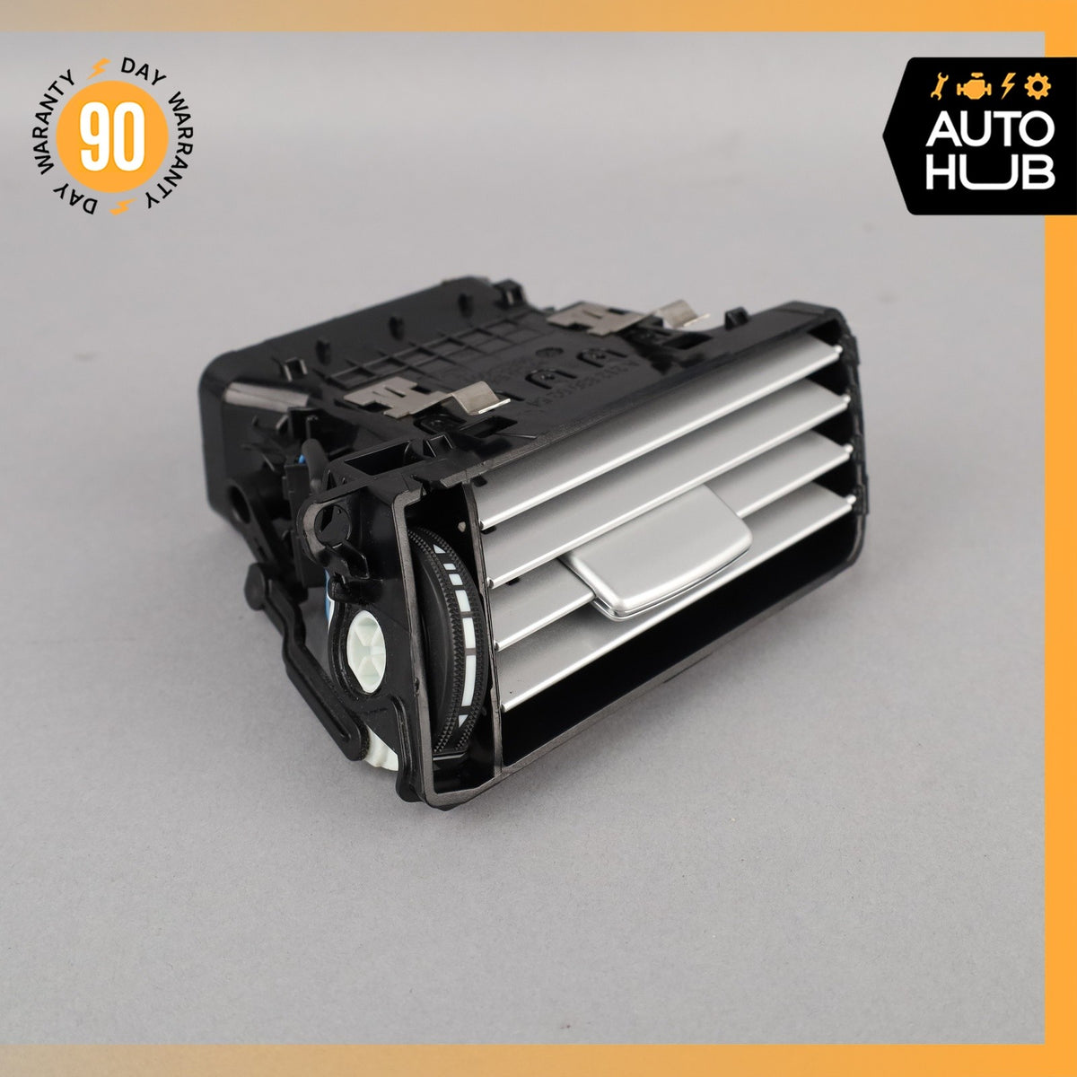 10-13 Mercedes W212 E350 E550 Dashboard Dash AC A/C Air Vent Right Side OEM - photo 1