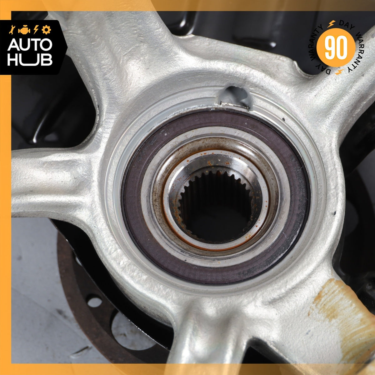 Mercedes W242 B250e Front Right Side Spindle Knuckle Hub OEM 62k - photo 15