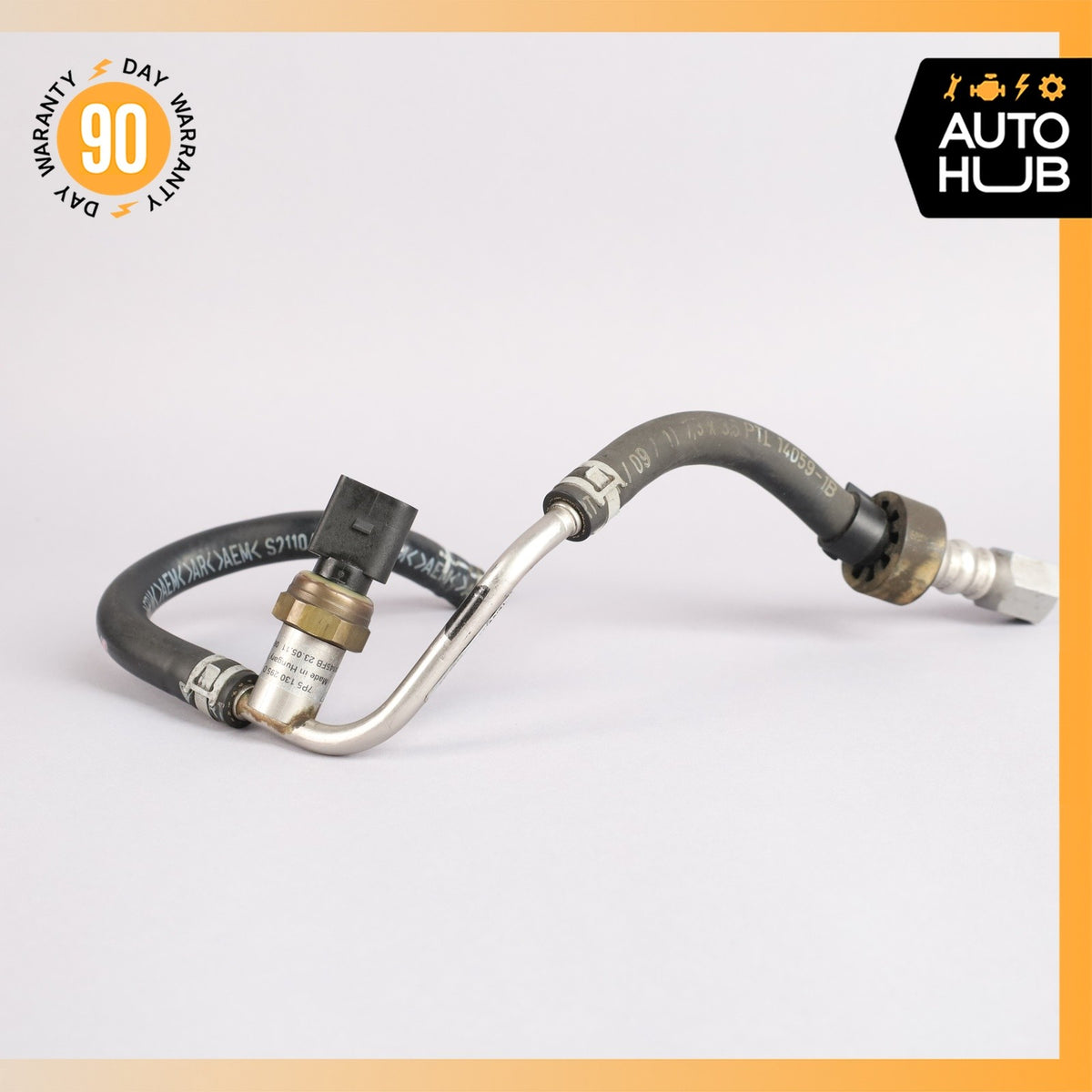 Porsche Cayenne 958 VR6 Fuel Line Hose w/Sensor OEM - photo 2