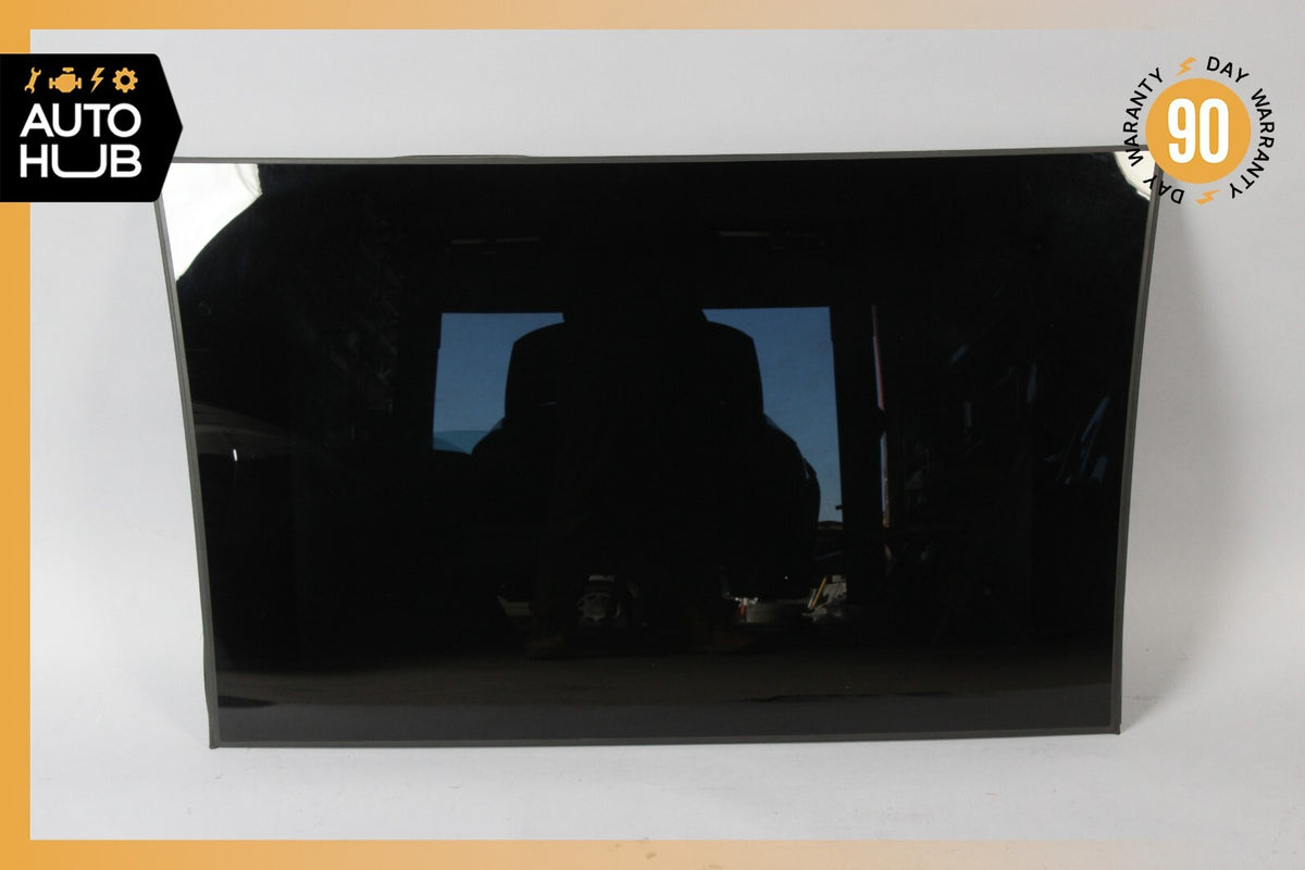 07-13 Mercedes W221 S400 S550 S63 AMG Center Middle Panoramic Roof Glass OEM - photo 1
