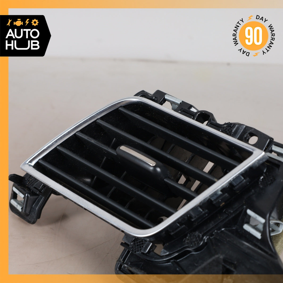 11-18 Audi D4 A8L Dashboard AC A/C Air Vent Left Side OEM - photo 3