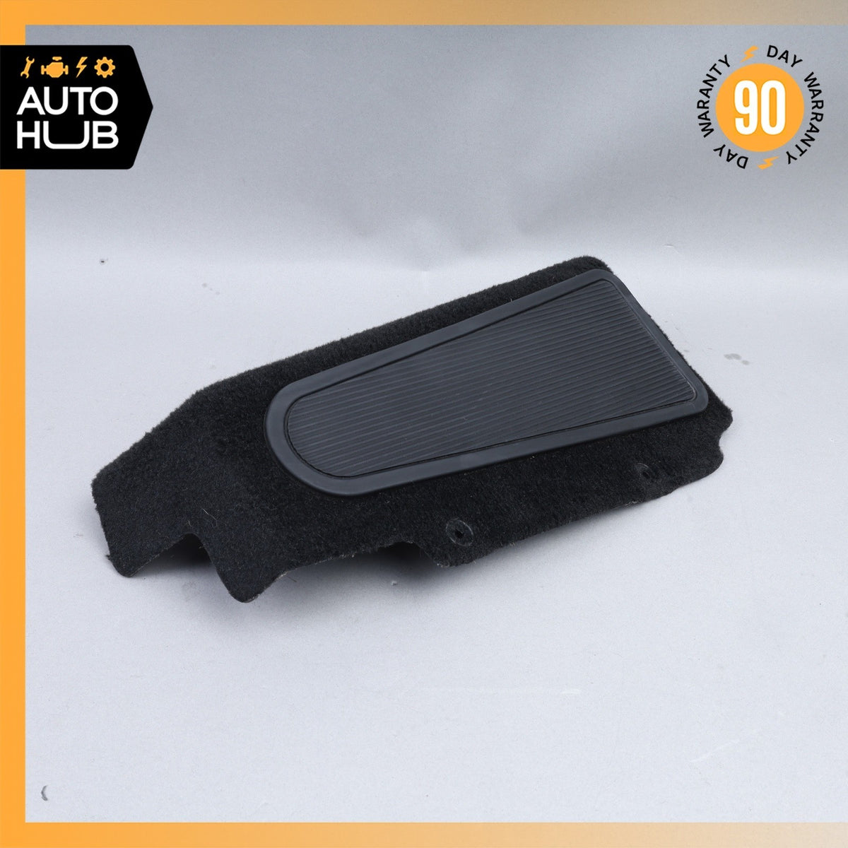 03-19 Maserati GranTurismo S M145 Front Left Foot Rest Cover 67571800 OEM - photo 1