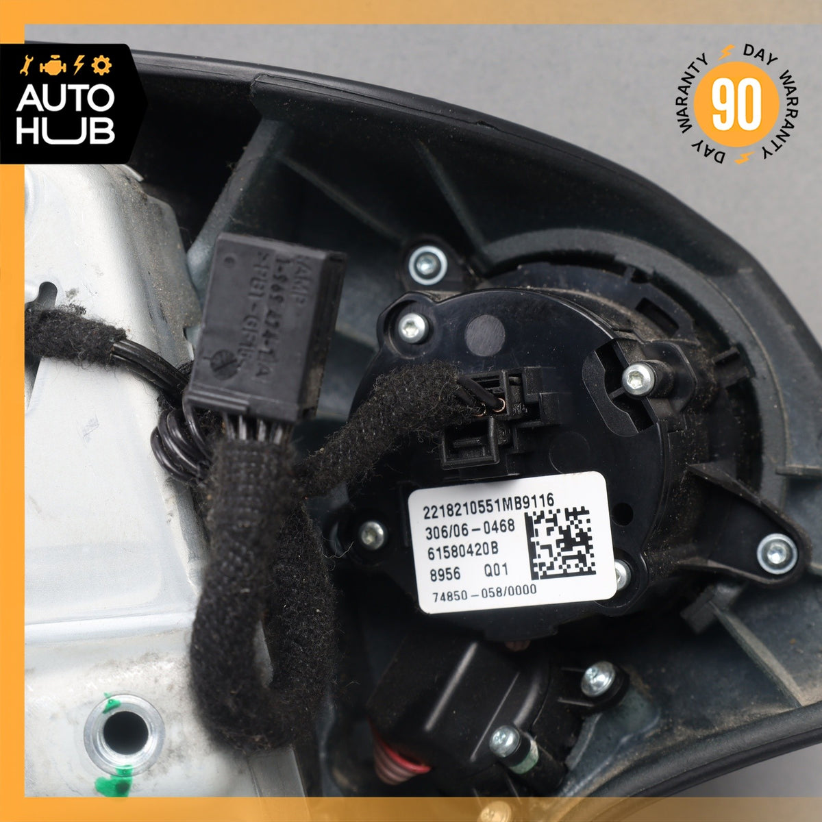 07-10 Mercedes W221 S550 S63 AMG Steering Wheel Airbag Air Bag 221860040 OEM - photo 8