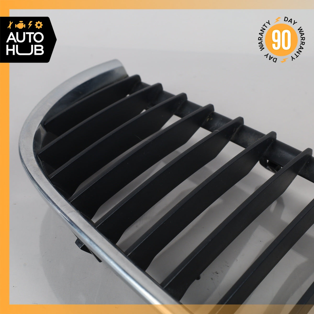 BMW E90 328i 335i Front Left Bumper Grille Chrome Set OEM 67k - photo 5