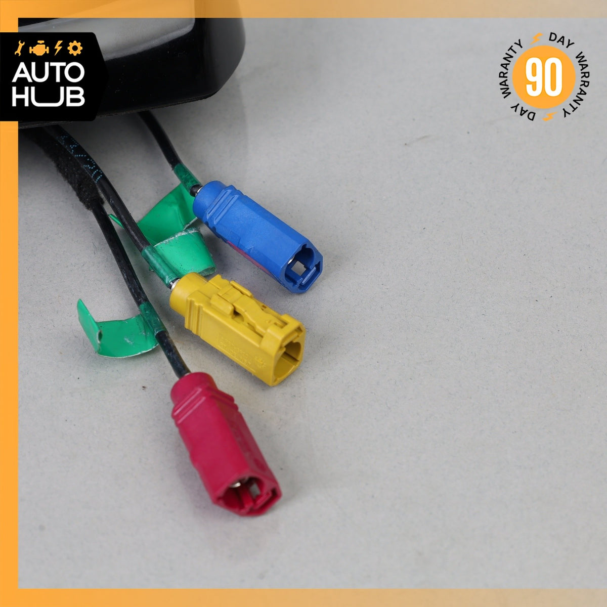 17-23 Alfa Romeo 949 Stelvio Roof Shark Fin Antenna Module OEM 71k - photo 3