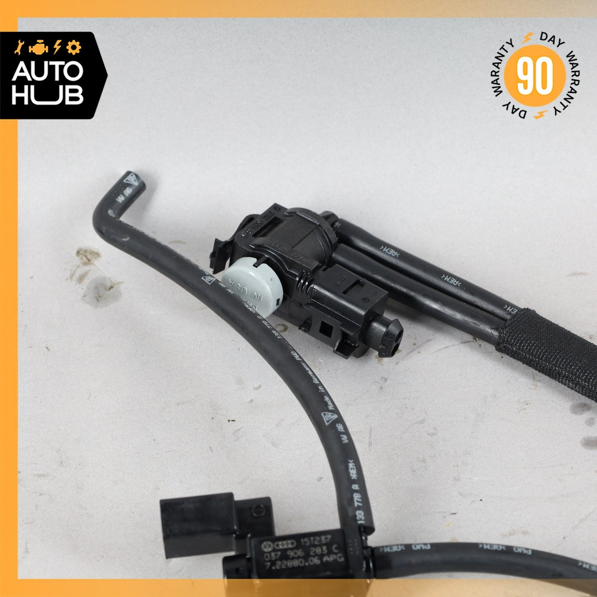 Porsche Cayenne 958 Air Smog Pump Change Over Purge Valve w/ Hose 037906283C OEM - photo 3