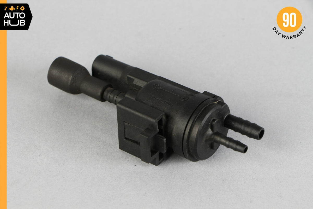 07-14 Mercedes W216 CL550 S550 Front Headrest Vacuum Valve 0025401497 OEM - photo 1