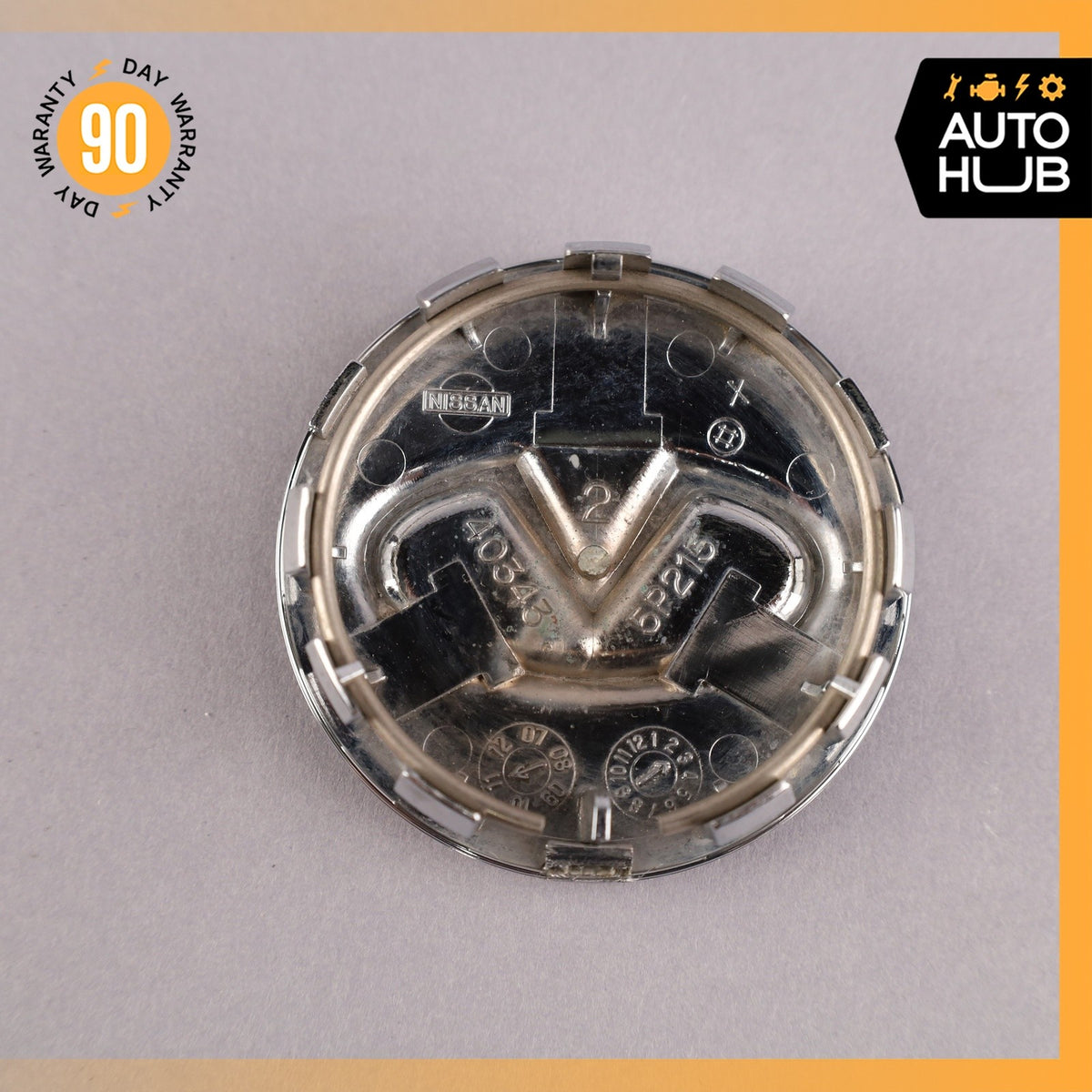 08-13 Infinity G37 Wheel Centre Cap Set of 4 OEM 77k - photo 13