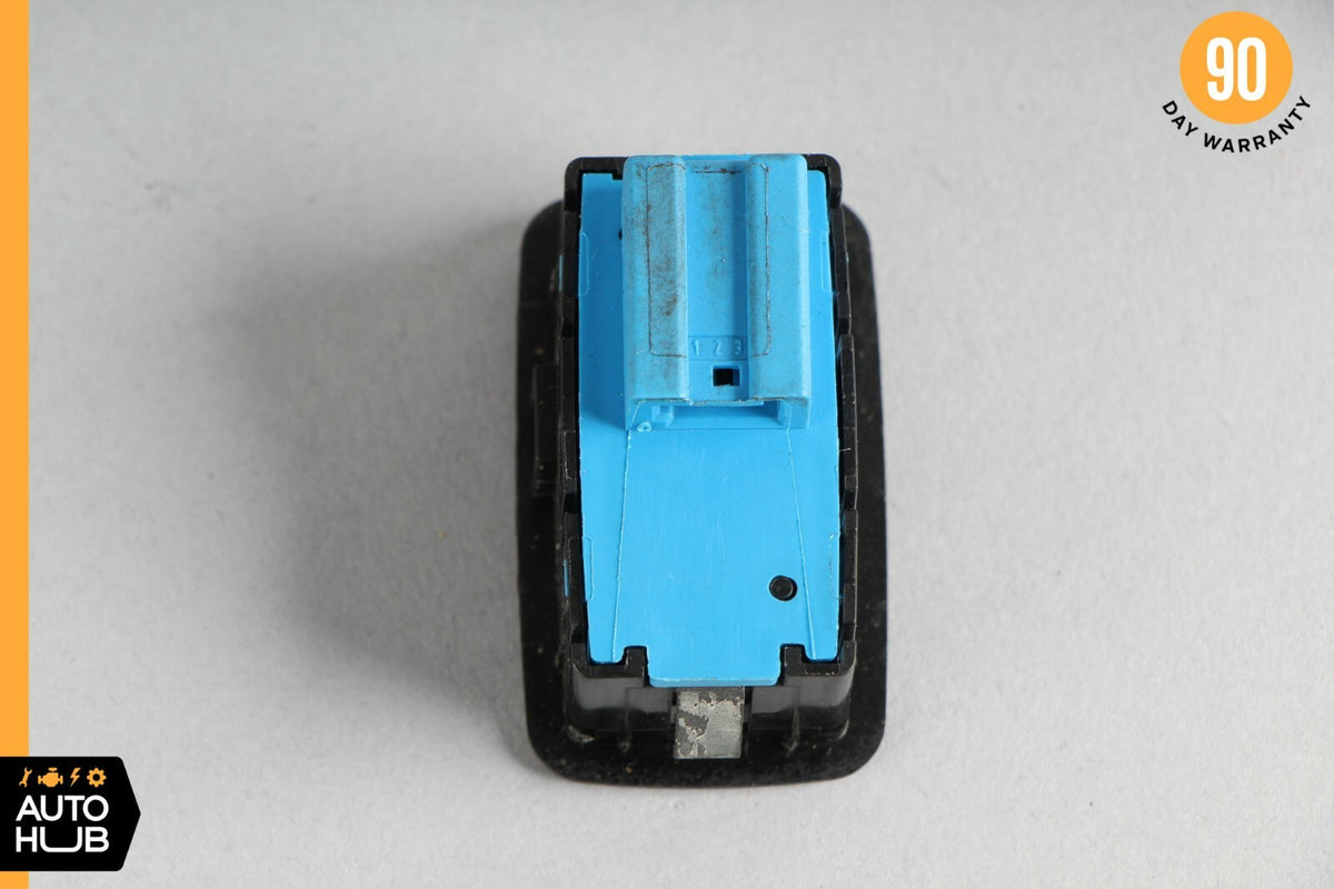 06-12 Mercedes X164 GL450 GL550 3rd Row Right Seat Folding Power Switch Button - photo 3