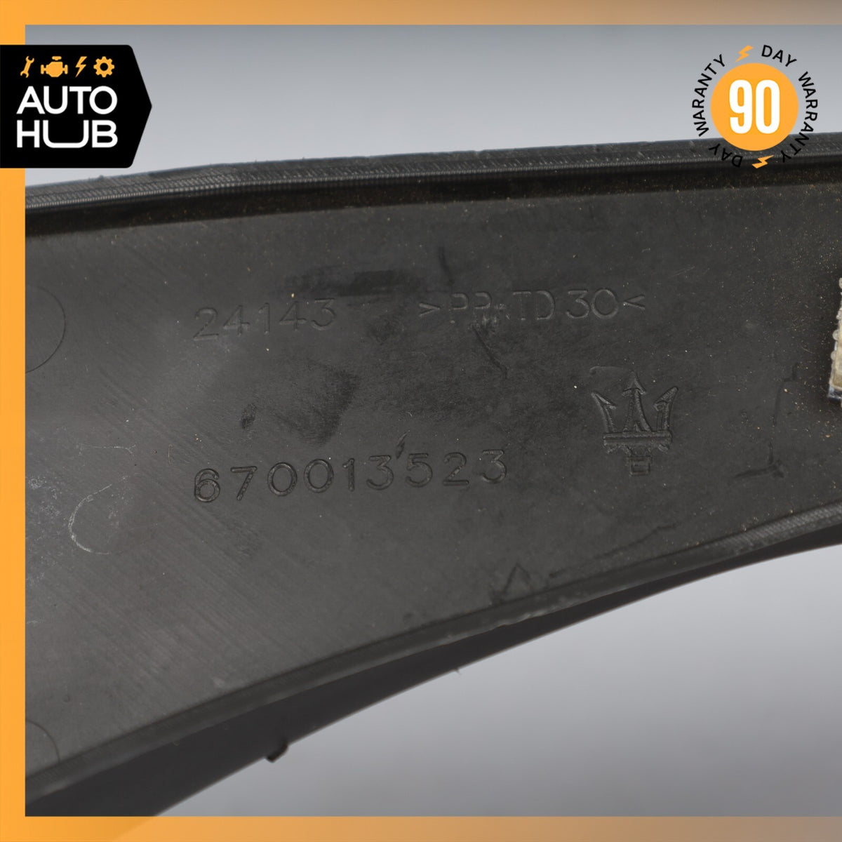Maserati Quattroporte M156 Right Passenger Side Headlight Trim Panel Cover OEM - photo 13