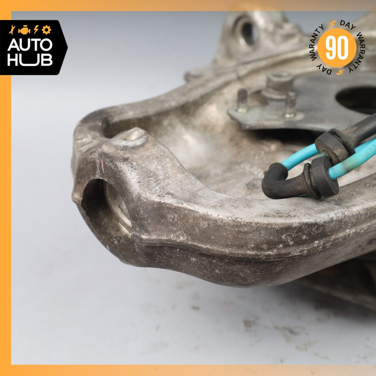 03-10 Maserati Quattroporte M139 Front Right Side Spindle Knuckle Hub OEM - photo 12