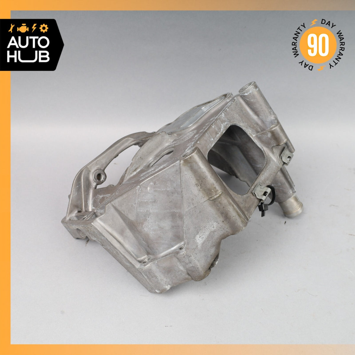 05-14 Mercedes W221 S600 SL65 S65 AMG Engine Motor Alternator Bracket OEM - photo 6