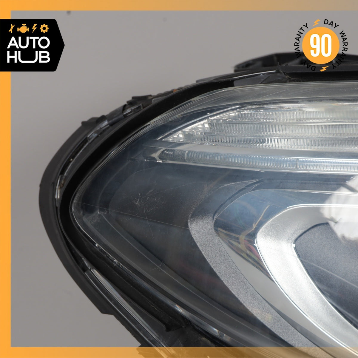 14-17 Mercedes W242 B250e Right Side Headlight Lamp Bi-Xenon 2428200661 OEM - photo 3