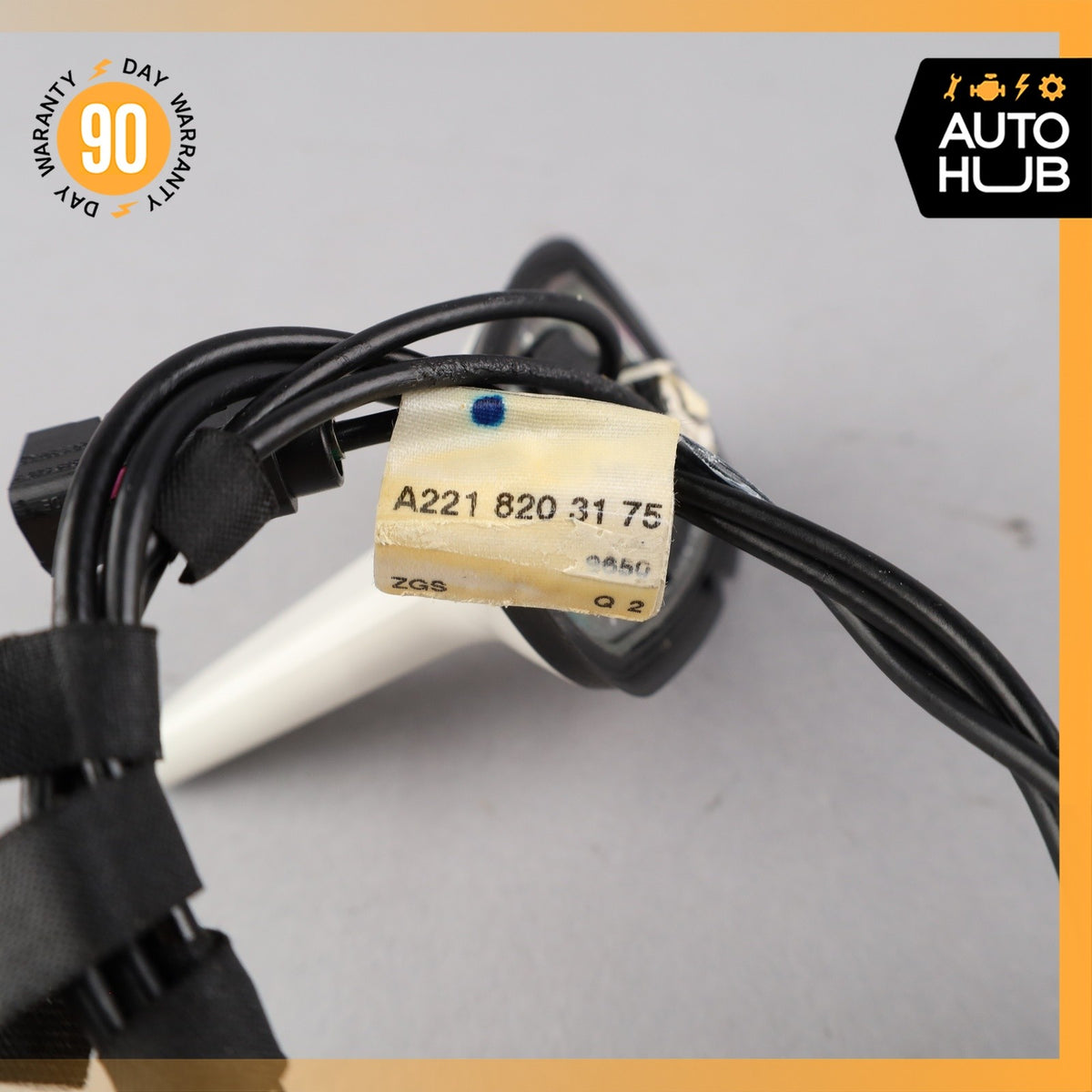 07-13 Mercedes W221 S550 S350 S400 Top Roof Shark Fin Radio Antenna GPS OEM - photo 10