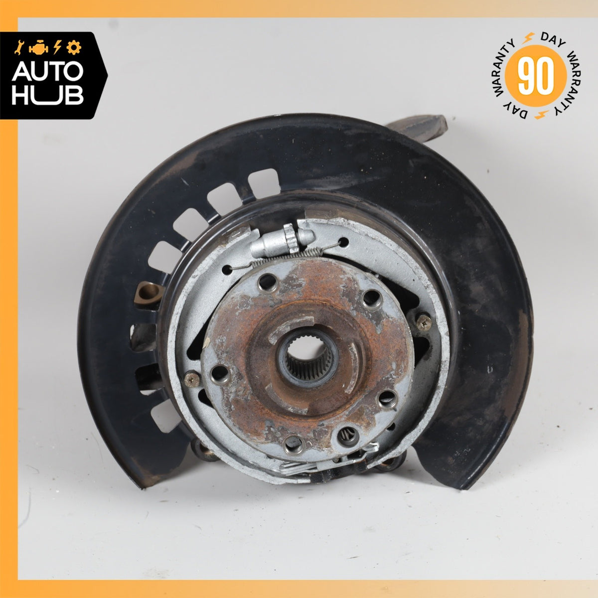 Porsche Cayenne 955 Rear Left Side Spindle Knuckle Hub w/ Shield OEM - photo 1