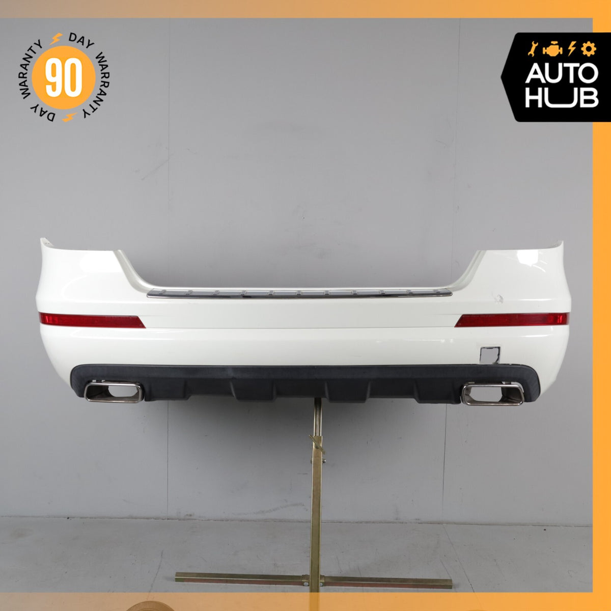 11-13 Mercedes W251 R350 Base Rear Bumper Cover Assembly w/ Tips OEM - photo 1