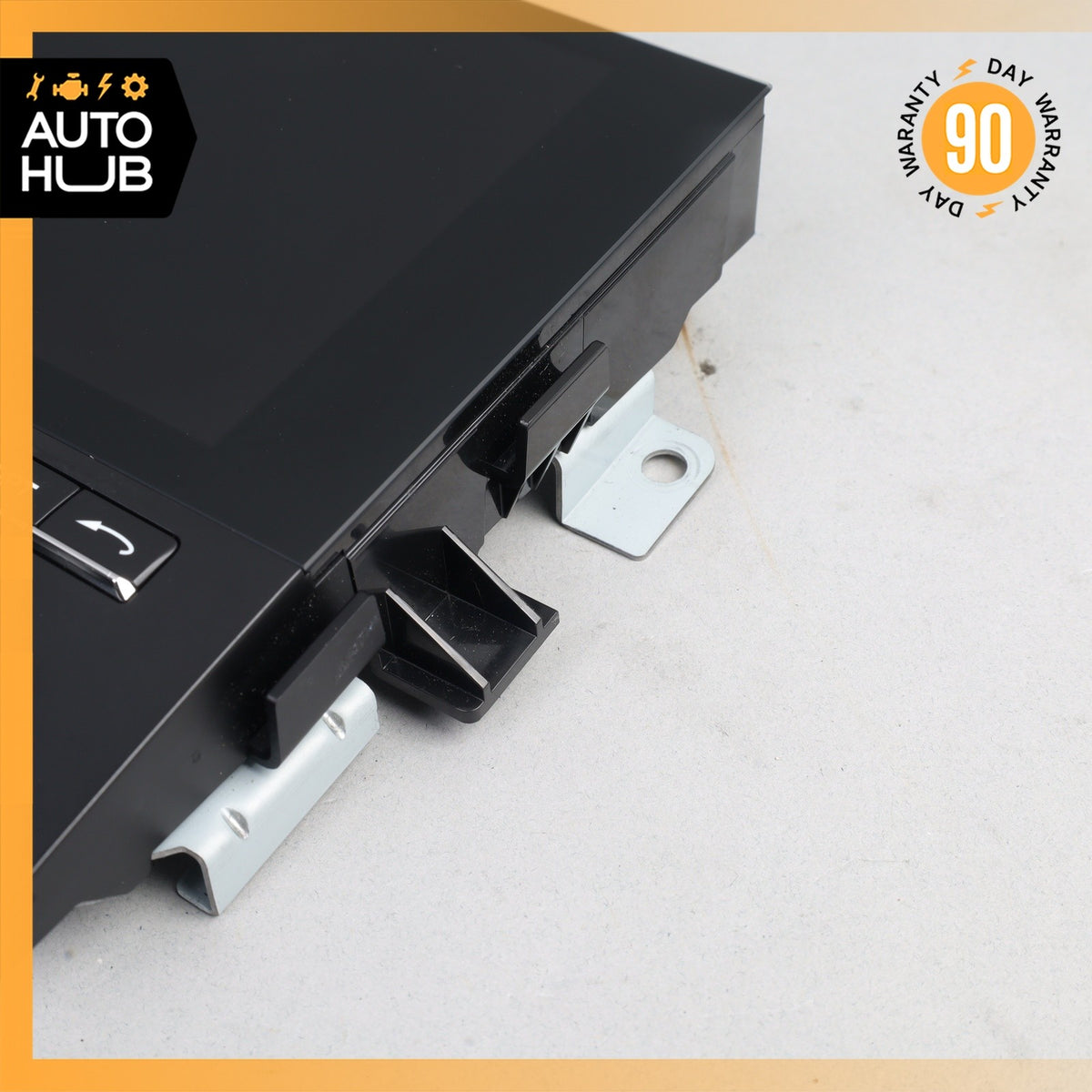 17-18 Porsche Macan 95B Navigation Display Screen Monitor Unit 95B919606D OEM - photo 7