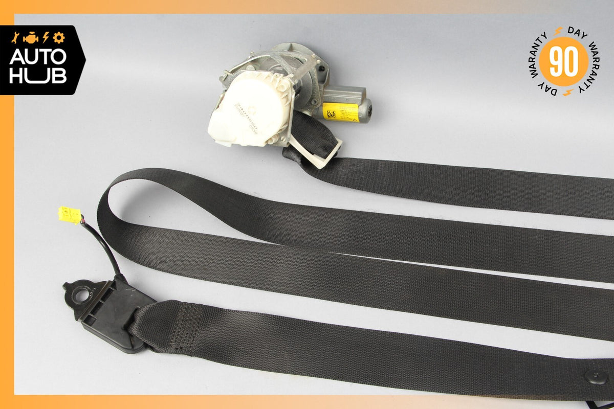 08-14 Mercedes W204 C300 C350 C63 AMG Front Right Passenger Seat Belt Black OEM - photo 3