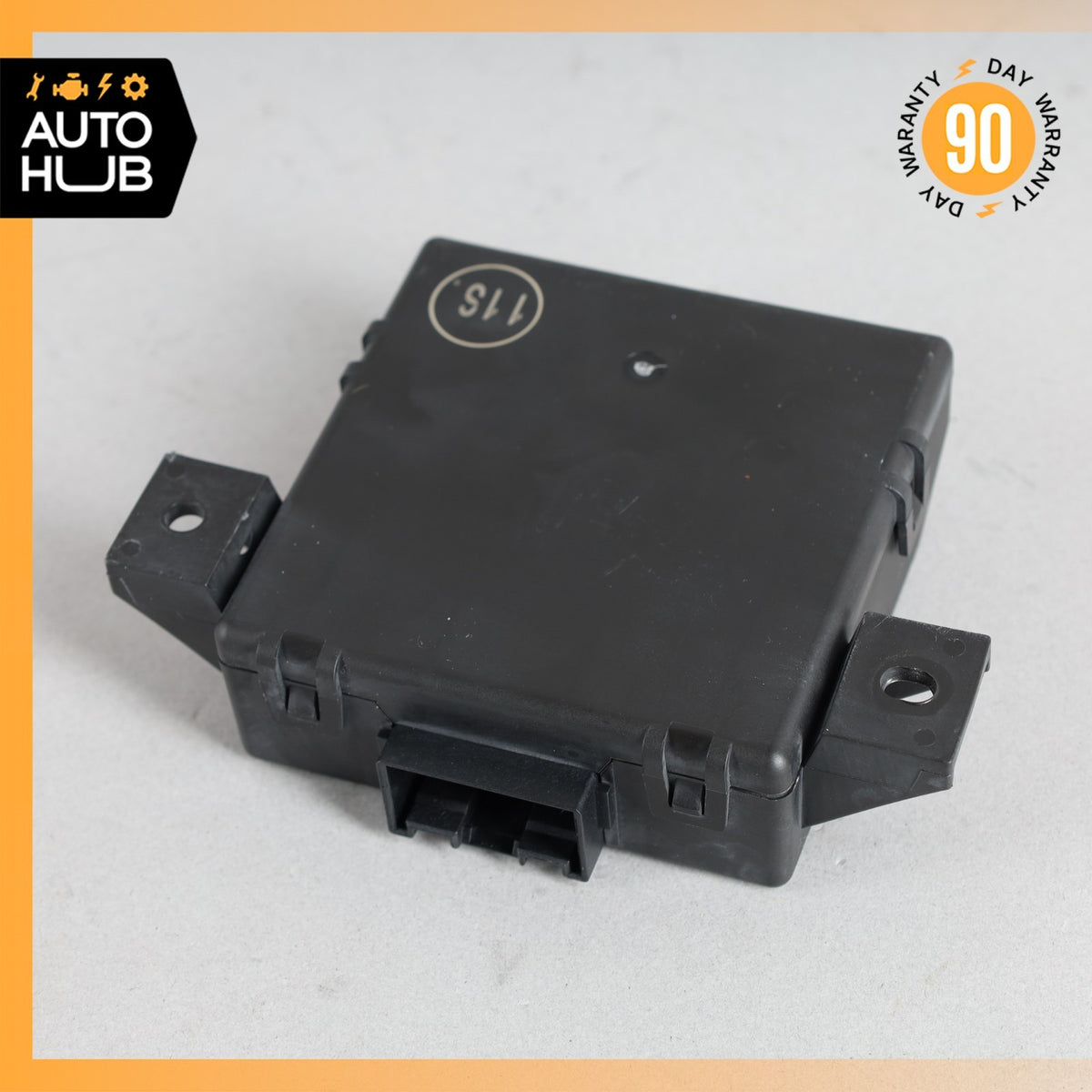 Porsche Macan 95B Gateway Control Module Unit 95B907530D OEM - photo 3