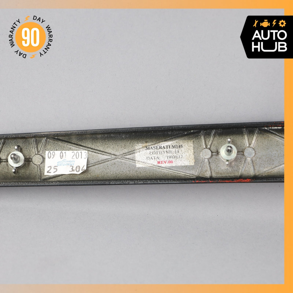 08-19 Maserati GranTurismo S M145 4.7L Front Right Side Door Panel Trim OEM 28k - photo 11