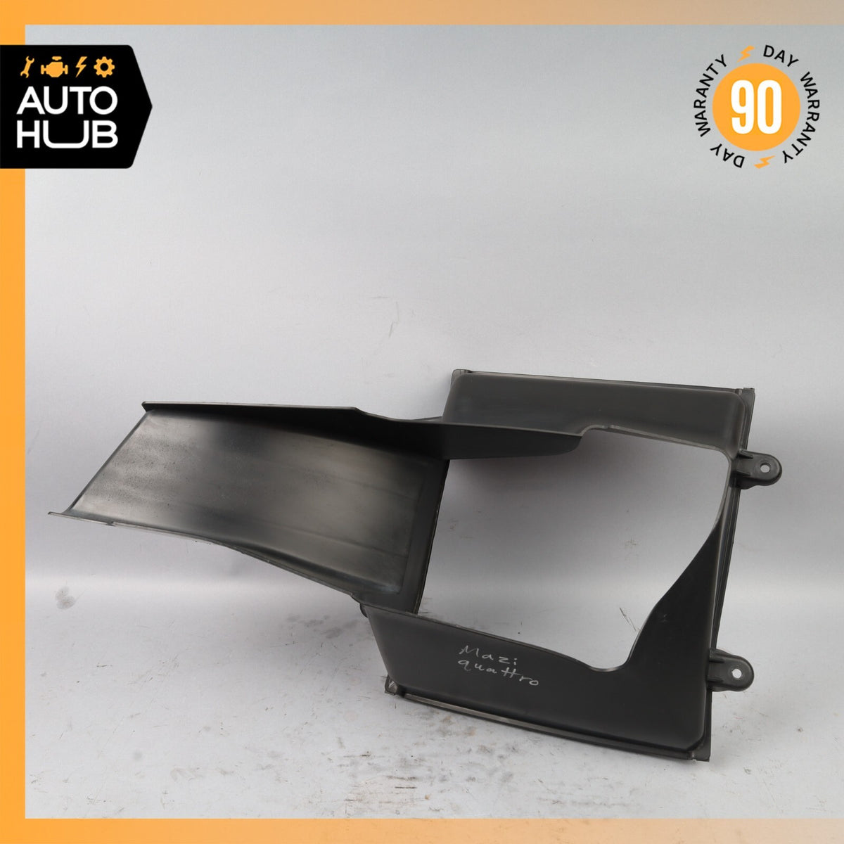 2014 Maserati Quattroporte Front Left Side Intercooler Duct Shroud 670002899 OEM - photo 1